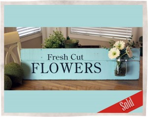 Fresh-Cut-Flowers-Sign-with-Mason-Jar